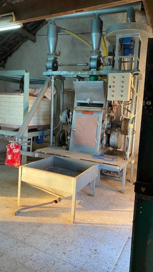 Moulin مطحنة قمح و شعير 