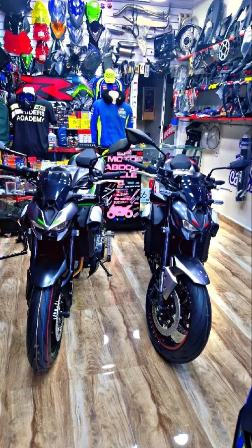 Kawasaki Z900 2025