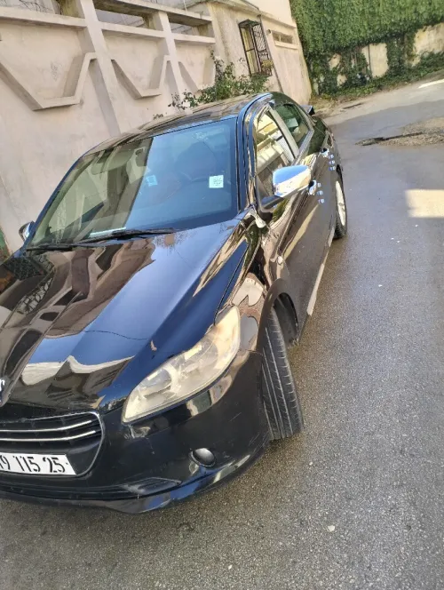 Peugeot 301 2015 Allure