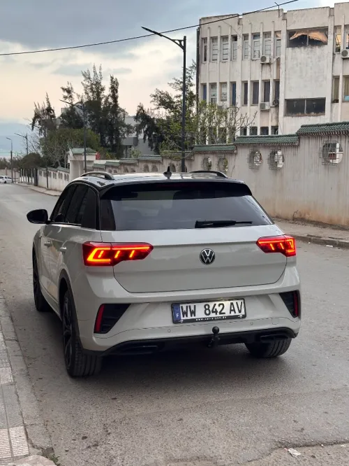 Volkswagen T-Roc 2023 R-Line 