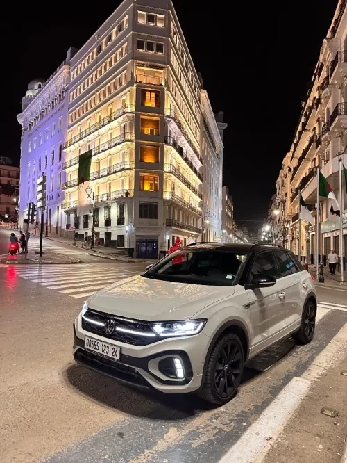 Volkswagen T-Roc 2023 R-Line 