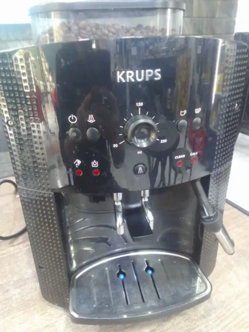 Machine à café avec broyeur krups