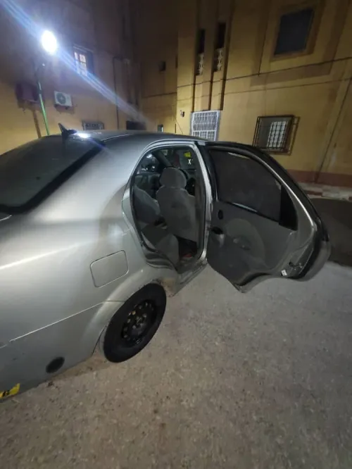 Avio Avio L 2005 