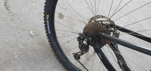 Vélo électrique cube