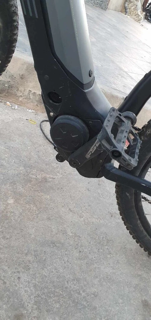 Vélo électrique cube
