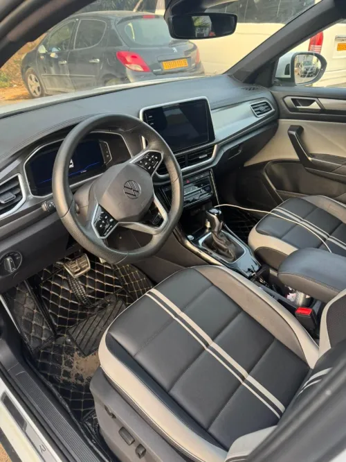Volkswagen T-Roc 2025 R-Line 