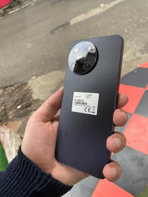 Realme 11