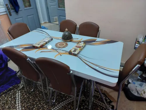 Table 6 chaise