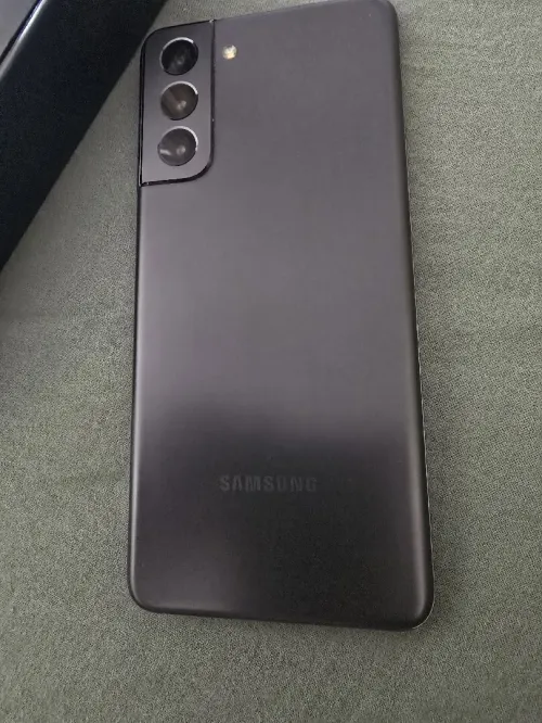Samsung S21 