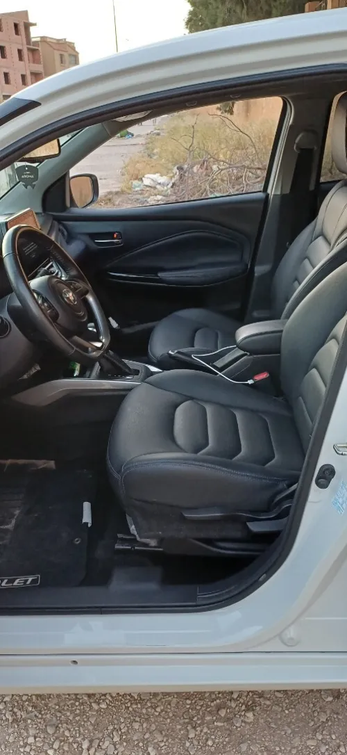 Toyota Starlet 2024 Full option