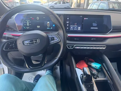 Geely Coolray 2024 