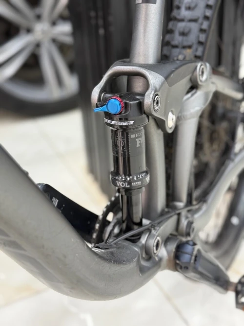 Velo Giant Trance -  ISO 4210-2