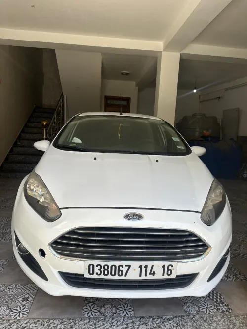 Ford Fiesta 2014 Trend Look