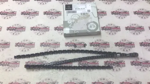 PIECES ORIGINALE MERCEDES 