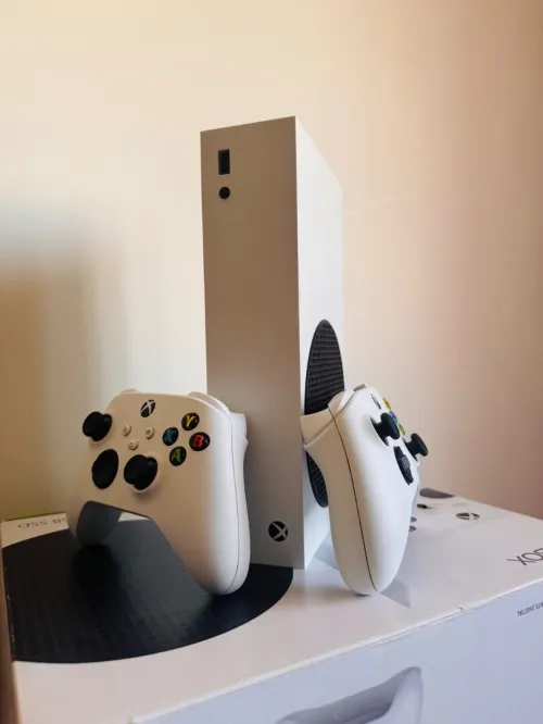 X Box Series S 512 GB (2 manettes)