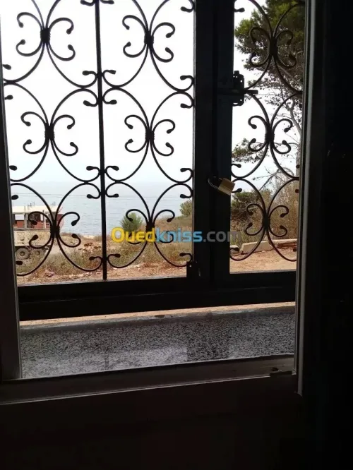 Vente Appartement Niveau de villa F2 Béjaïa Beni ksila