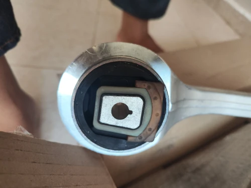 Bras de suspension avant 