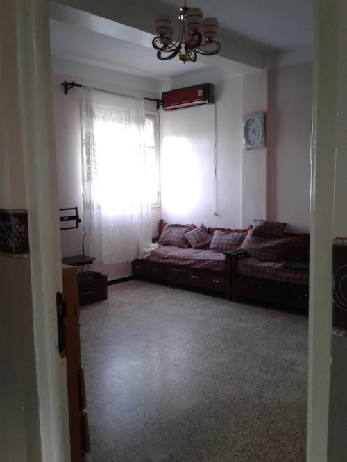 Location Appartement F5 Skikda Skikda