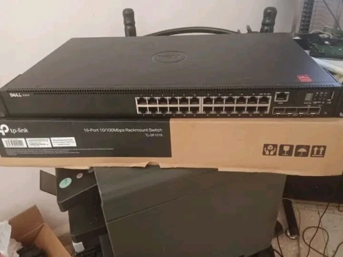 Deux swtiches dell et tp-link enterprise 