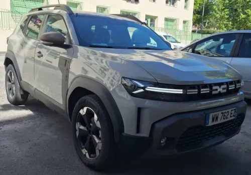 Dacia Duster 2025 Extreme Gold