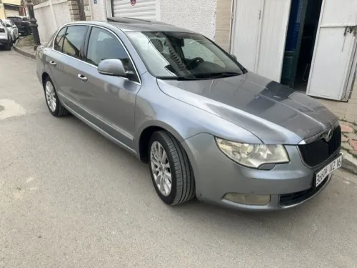 Skoda Superb 2012 Elégance