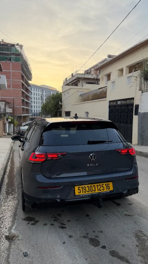 Volkswagen Golf 8 2025 R-Line