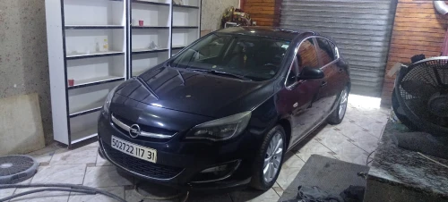 Opel Astra 2017 COSMO