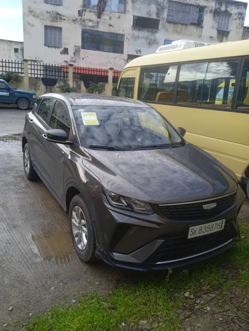 Geely Coolray 2025 