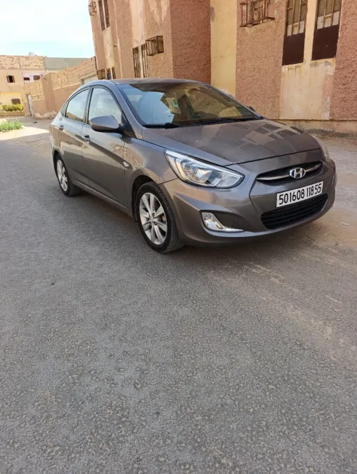 Hyundai Accent RB  4 portes 2018 Accent RB  4 portes