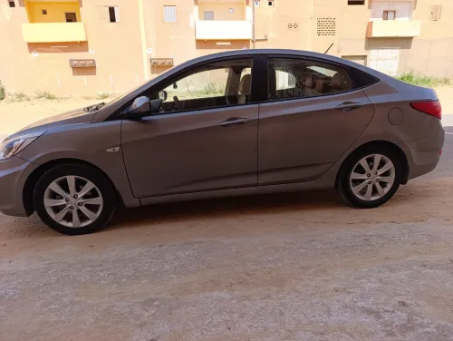 Hyundai Accent RB  4 portes 2018 Accent RB  4 portes