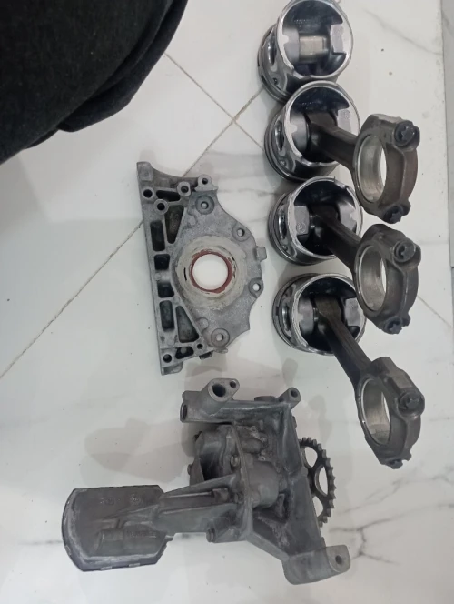 Pieces 2l hdi