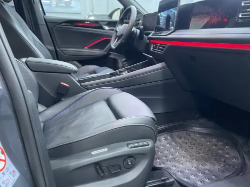 Volkswagen Tiguan 2025 R line