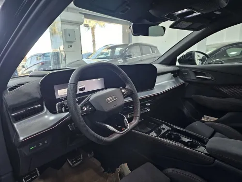 Audi Q3 2026 S line
