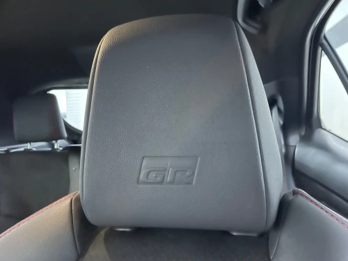 Toyota Yaris cross 2025 Gr