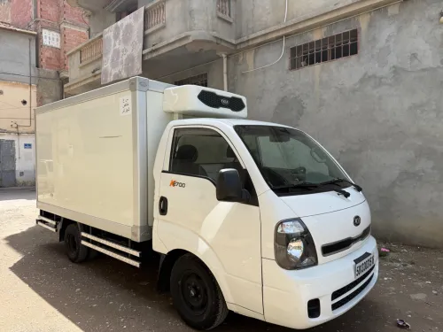 Kia K2700 frigo 2015