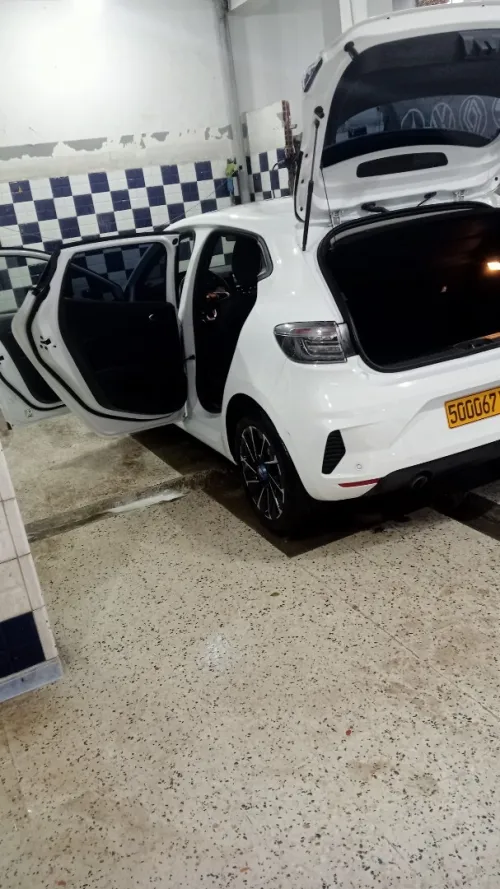 Renault Clio 5  2024 Evolution
