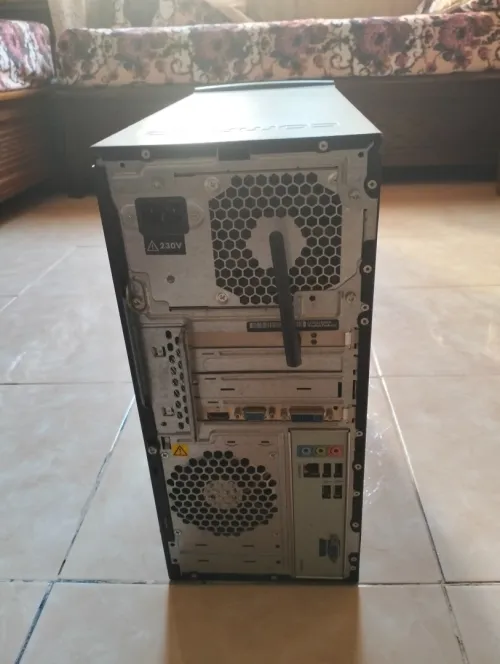 PC de bureau de marque HP compaq