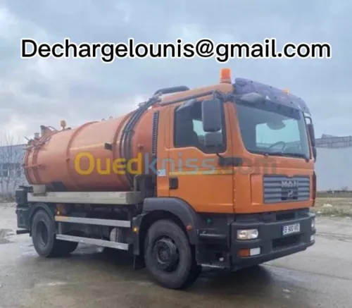 Service société camion Nettoyage Debouchage canalisation et curage Vidange de Fosse et Cave Vidange 
