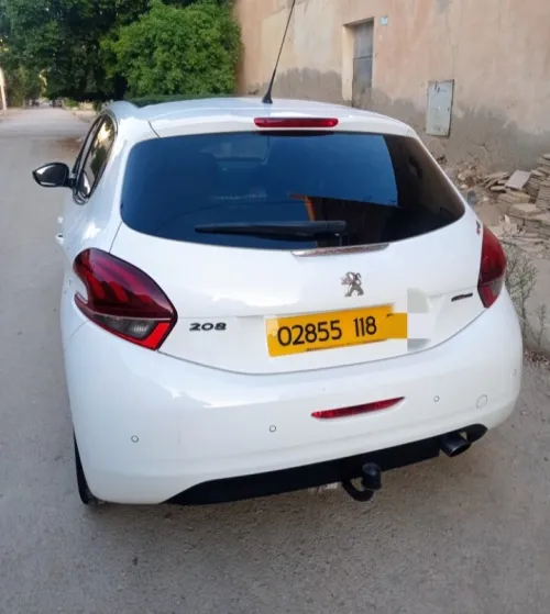 Peugeot 208 2018 GT Line