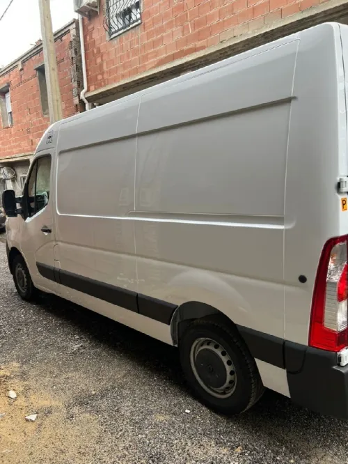 Renault Master 2022 Châssis Moyen