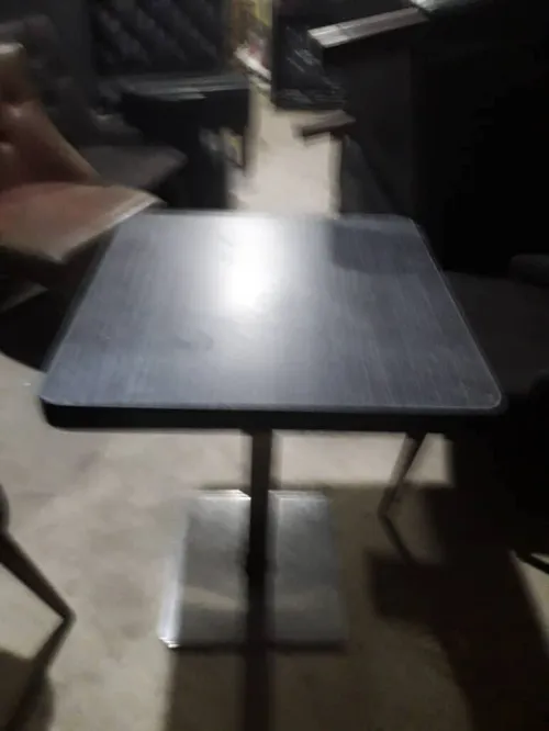 tables et chaises