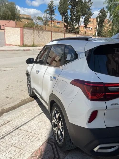 Kia Seltos 2023 