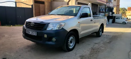 Toyota Hilux 2015 LEGEND SC 4x2