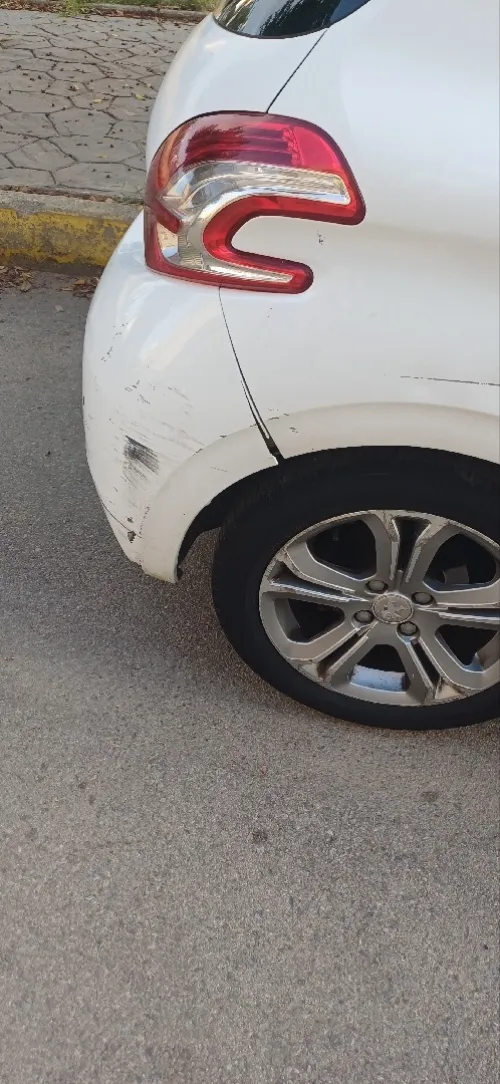 Peugeot 208 2013 Allure