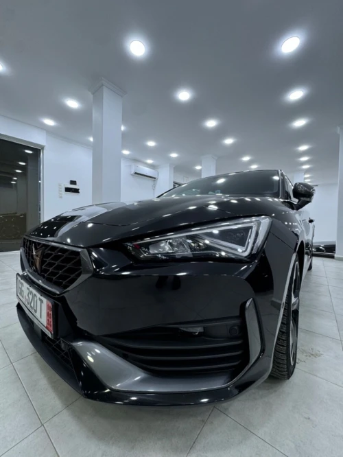 Cupra  Leon 2023 