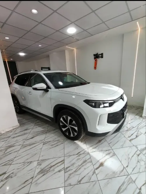 Volkswagen Tayron  2025 Full opsone