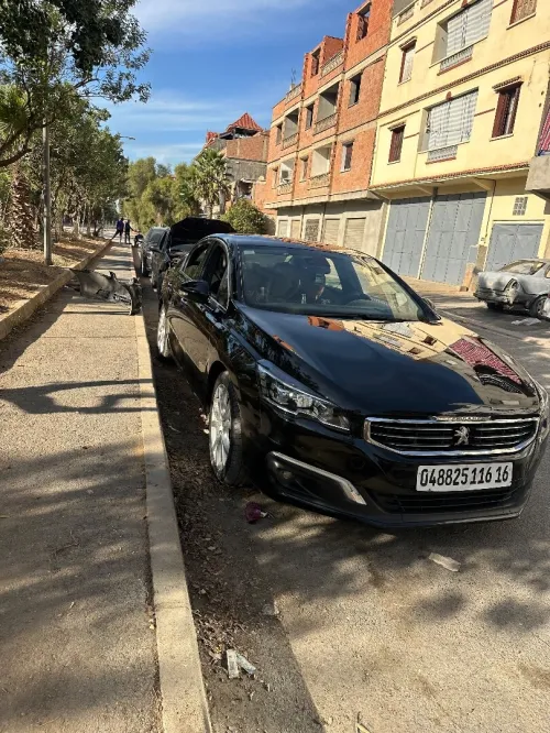 Peugeot 508 2016 Feline
