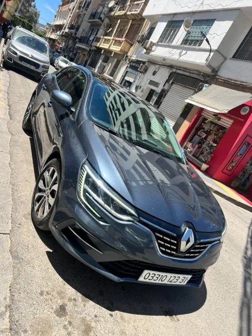 Renault Megane 4  2023 