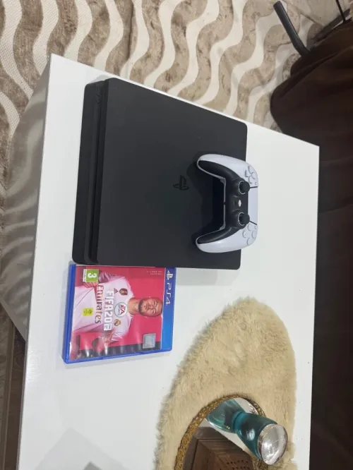 PS4 slim 13.02