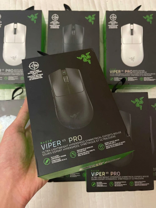 Razer viper v3 pro (white + black)
